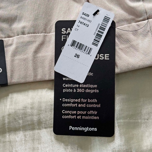 NEW PHOTOS! CAPRIS, SAVVY FIT TWILL, LINEN COLOUR, SIZE 26, RAYON/SPANDEX, FAKE - Picture 13 of 16